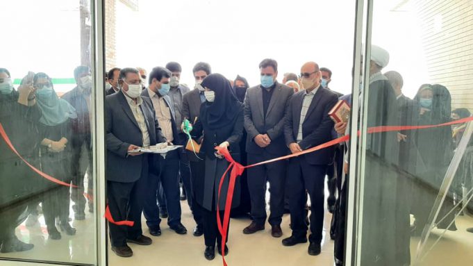 افتتاح هم زمان مراکز درمانی آیت ا.. هاشمی رفسنجانی بجنورد و شهر بابک به مناسبت دهه فجر